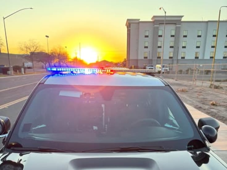 Detienen a tres personas armadas en Imperial Valley Mall de El Centro