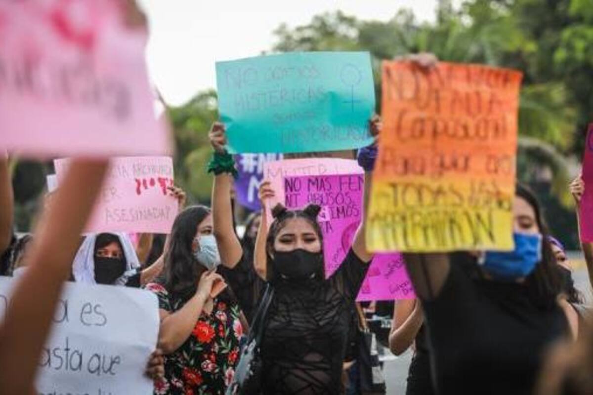 Feministas protestan por feminicidio de Ayelín, de 13 años, en Guerrero