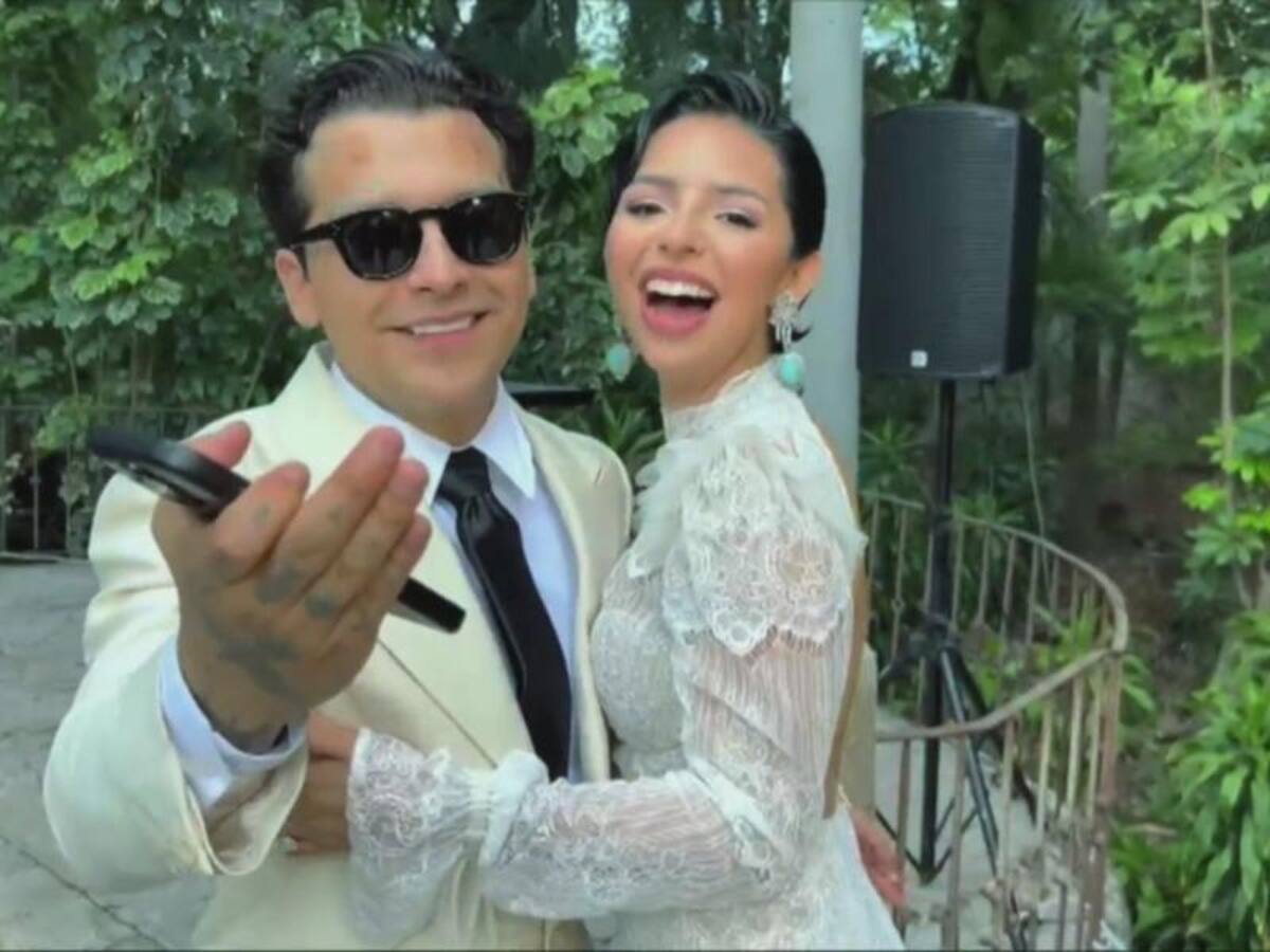 Ángela Aguilar y Christian Nodal.