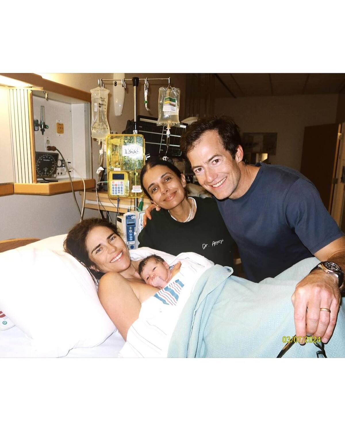 Karla Souza brindó agradecimientos para quienes hicieron posible que esta labor no tuviera ninguna complicación.