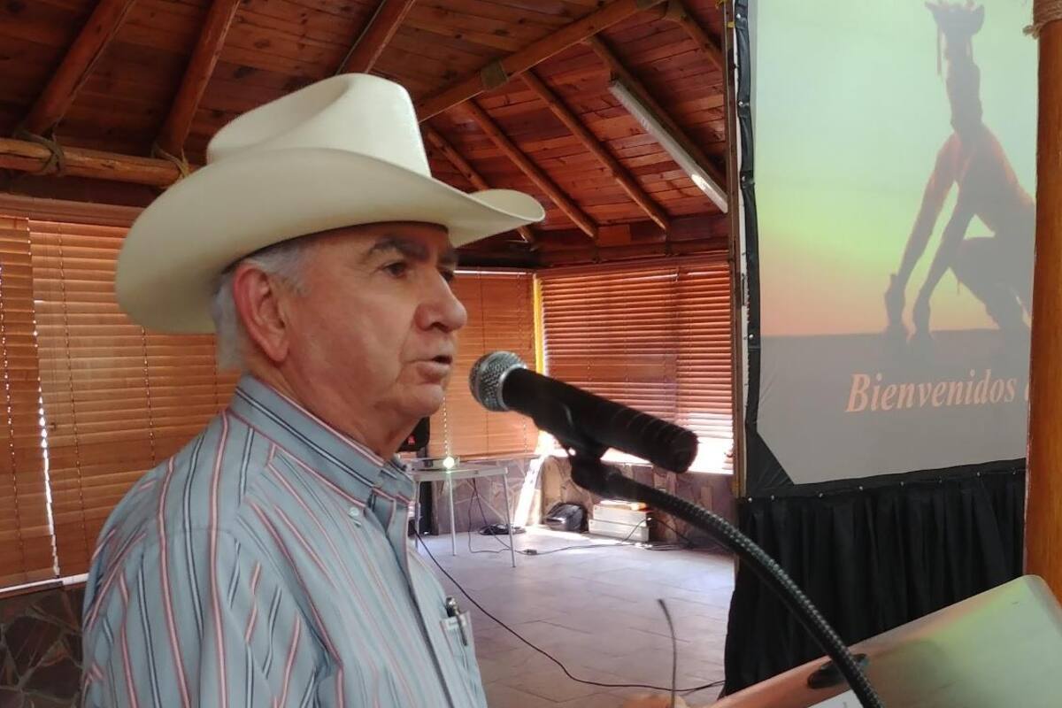 Avanza con éxito proyecto de sacrificio de ganado de Arizona: Platt Martínez