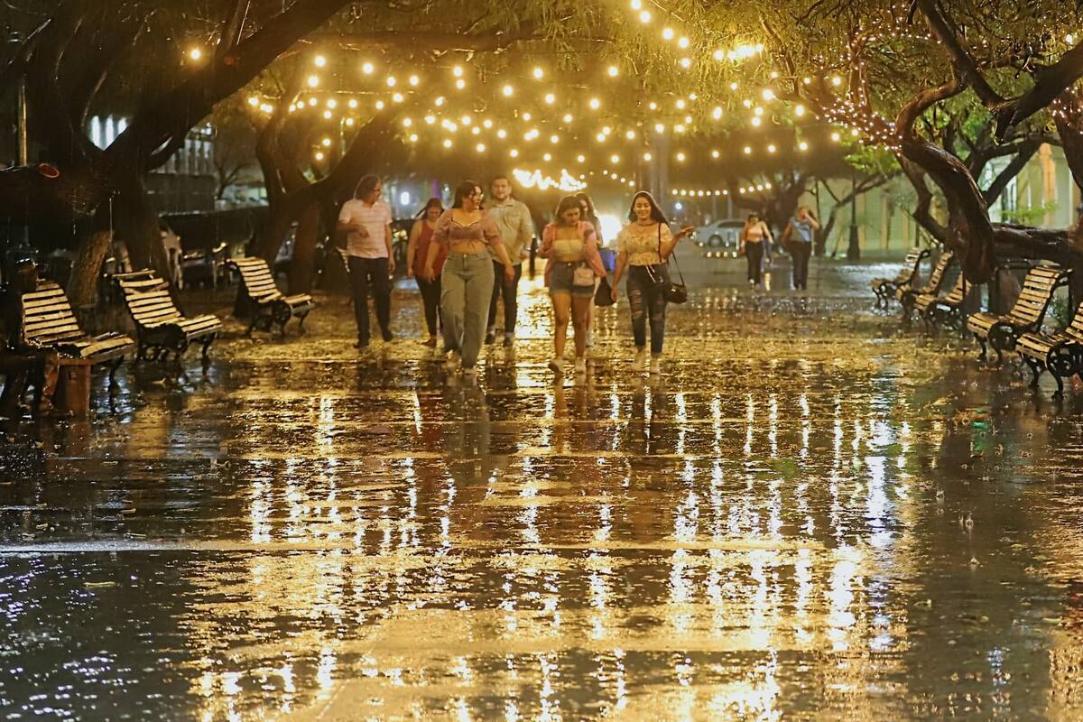 Cae la primer lluvia significativa de la temporada en Hermosillo