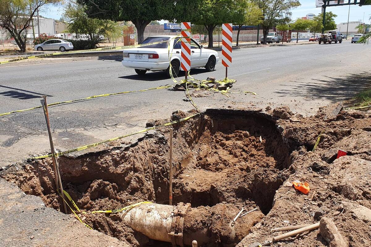 Falla de conductor originó hundimiento en la colonia Palo Verde: Agua de Hermosillo