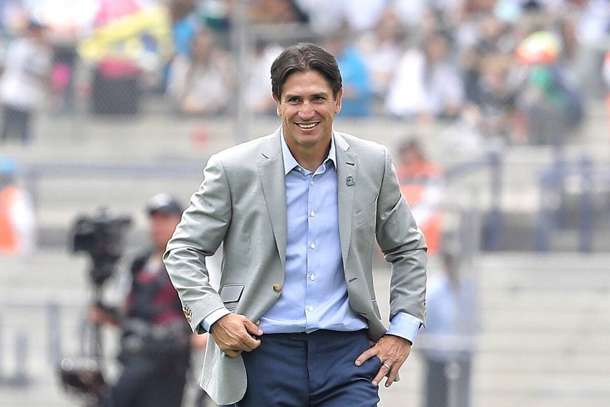Bruno Marioni revela que defecó en la cancha durante un duelo de futbol