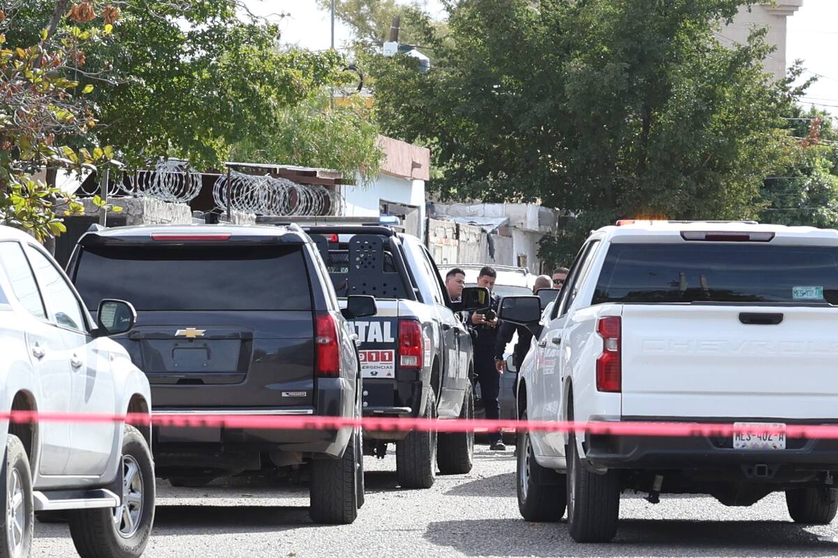 Hombre mata a su esposa frente a sus dos hijos y se quita la vida