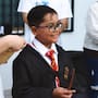 Jorge Enrique de 11 años vence el cáncer y toca la campana para celebrar una nueva etapa de su vida inspirado en Harry Potter
