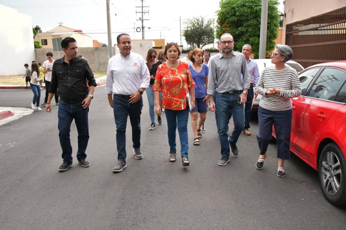 Entrega alcalde obras de recarpeteo en fraccionamientos Mónaco y Alcalá