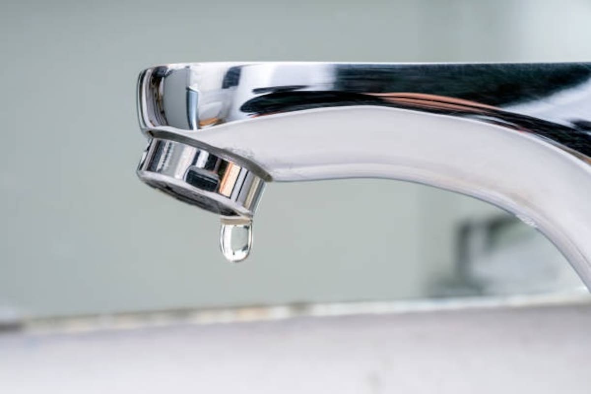 Confirma Canaco cobros excesivos de agua en comercios afiliados