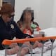 Policía municipal salva a niña de 2 años que se ahogaba al norte de Hermosillo