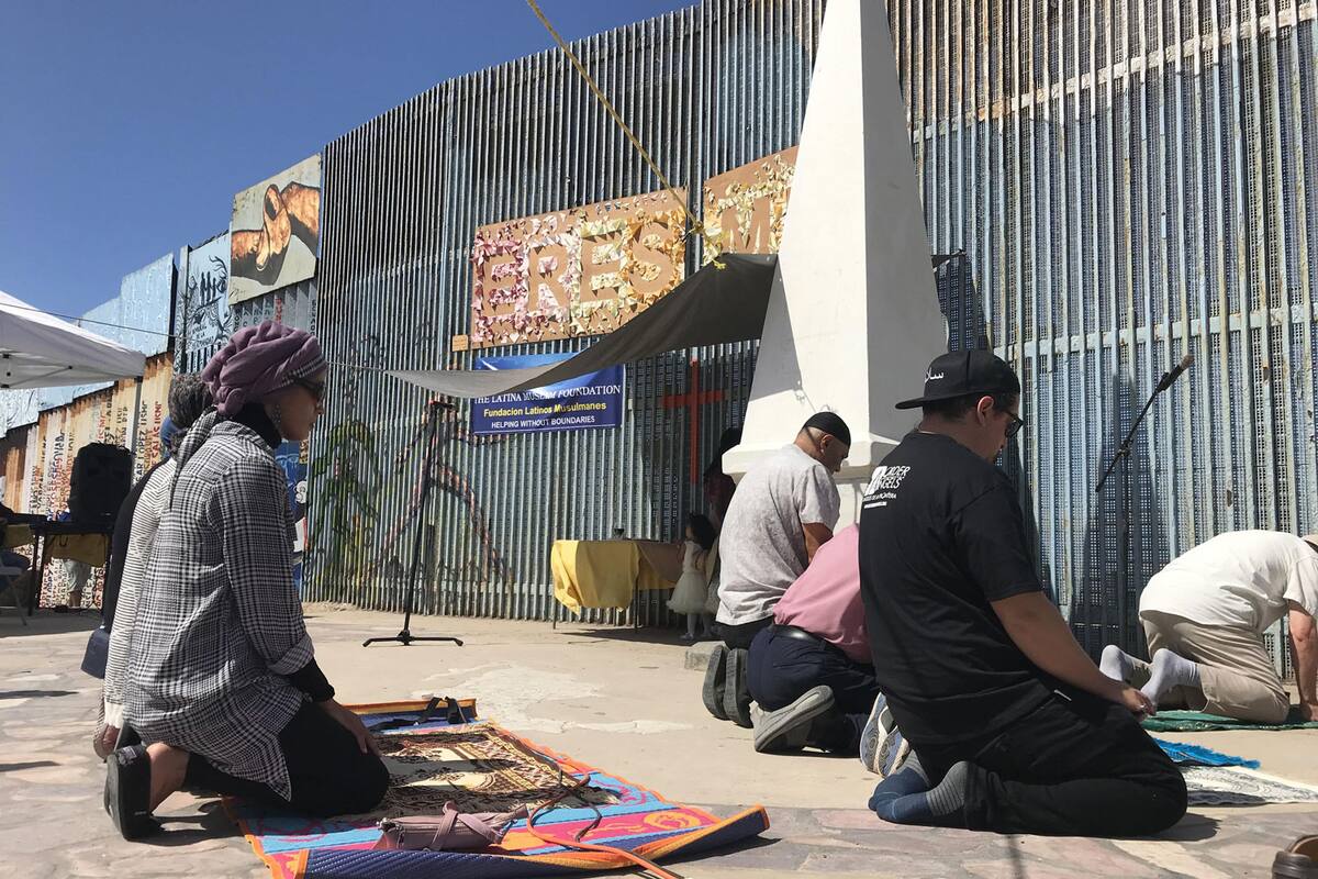 Musulmanes llegan a Tijuana; huyen de guerra y persecución