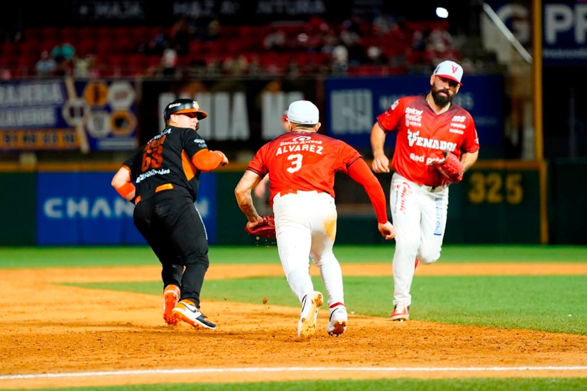 Venados dejan tendidos a Naranjeros y evitan barrida en Mazatlán