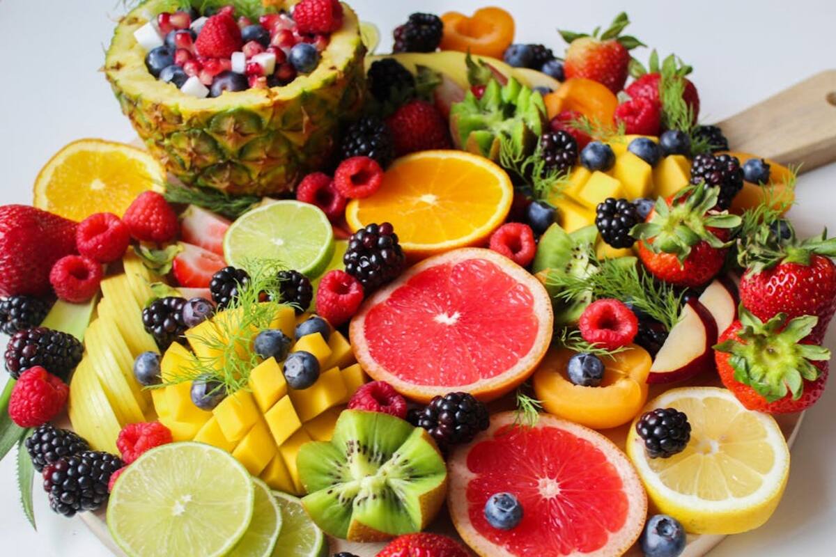 Descubre la fruta y hábitos que mejoran la calidad del sueño