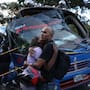 Un artefacto explosivo detonó al paso de un autobús en la vía Panamericana de Cajibío, Cauca, y dejó 13 muertos y 38 heridos, entre ellos cinco menores de edad, en el ataque más letal de una escalada de violencia que las autoridades colombianas atribuyen a disidentes de las FARC