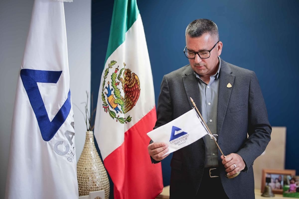 Renuncia presidente de Canaco por desacuerdos con el concejo