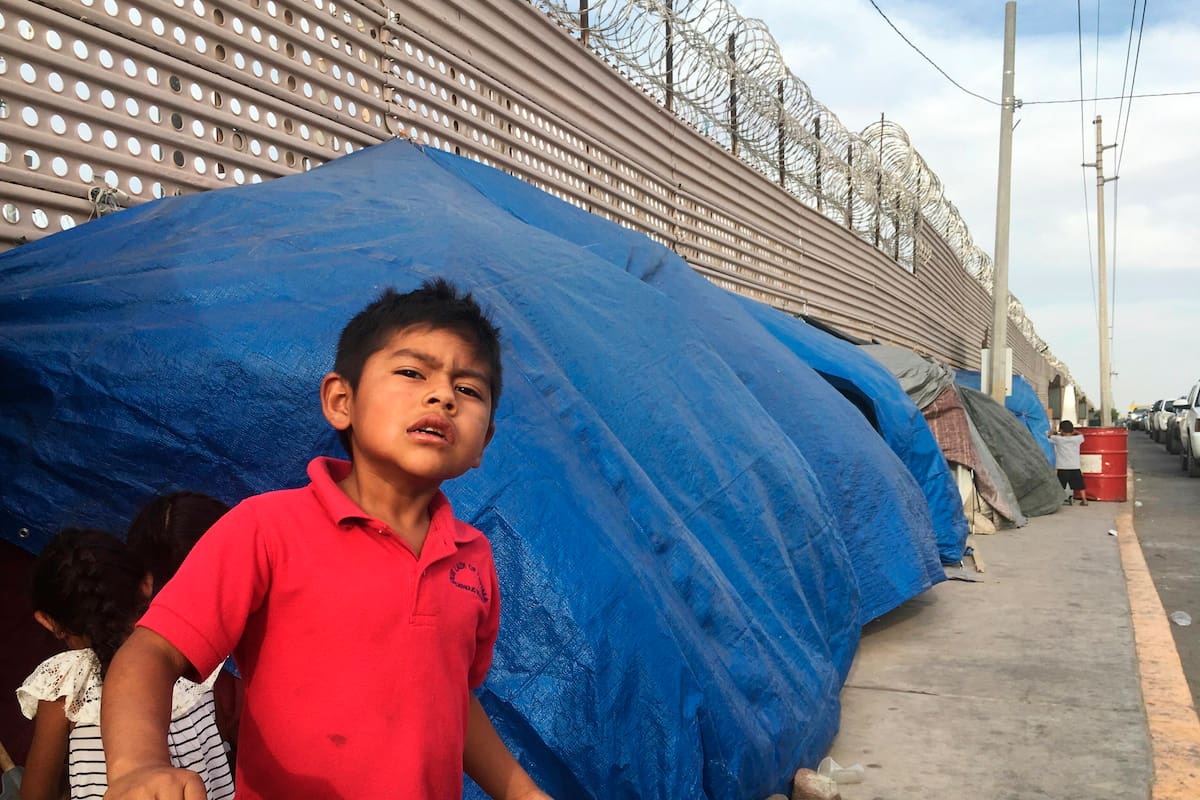 Al menos 18 menores de 2 años fueron separados en la frontera de EU- México