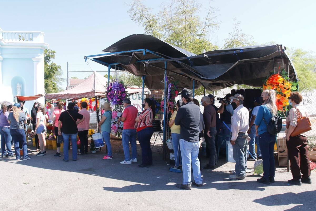Día de la madre en Hermosillo: Pocos visitan a mamás en los panteones