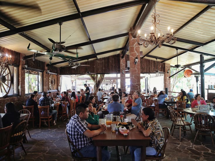 El 90% de los establecimientos afiliados operó de manera regular durante el fin de semana