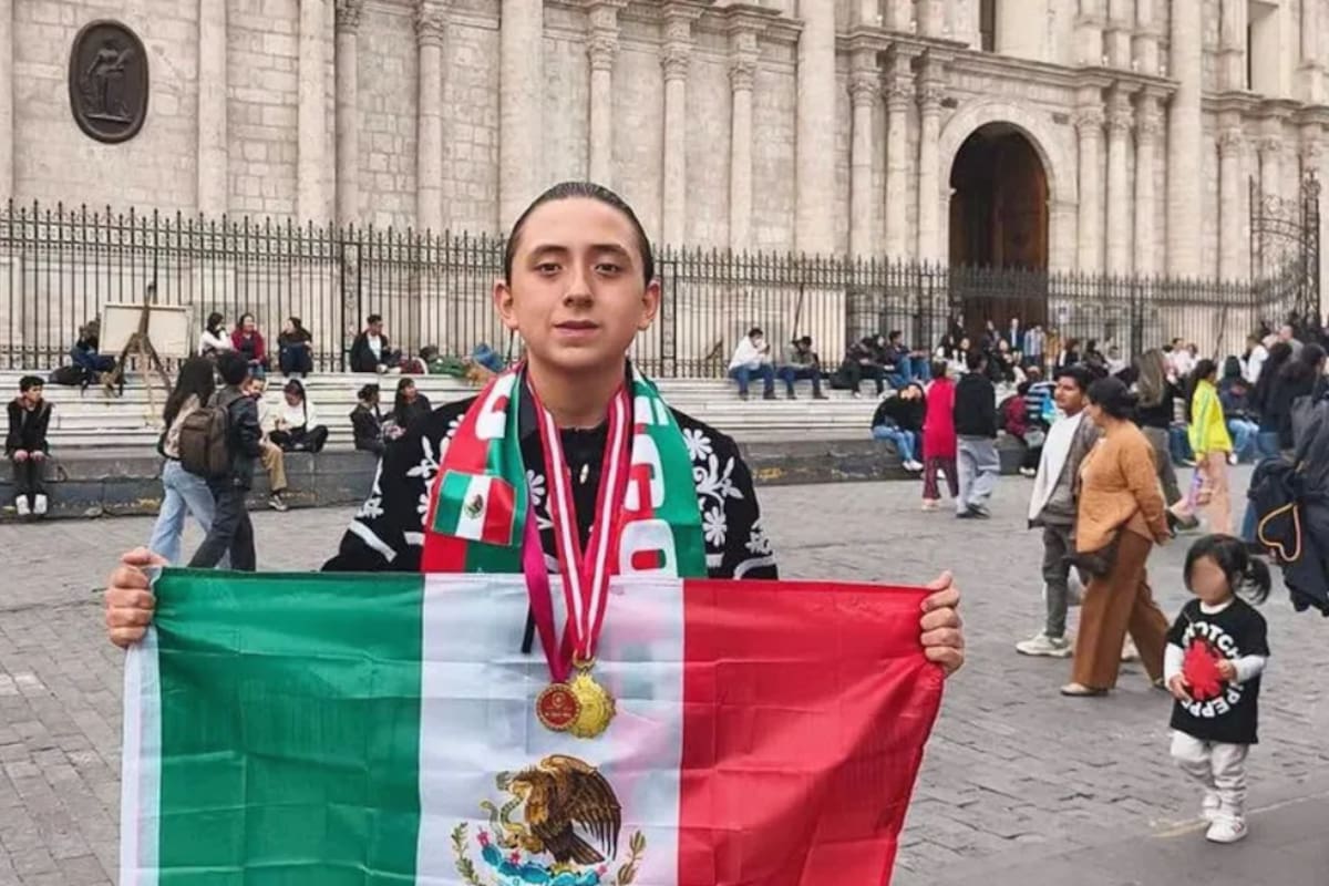Un estudiante de Matamoros lleva el nombre de México hasta un concurso de oratoria en Perú, donde destacó entre jóvenes de Latinoamérica y recibió dos reconocimientos por su participación