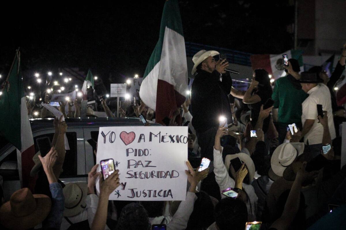 Agricultores se unieron a las manifestaciones de este 15 de noviembre en Mexicali, exigiendo justicia en los precios y condiciones en las que se encuentra el campo del valle. (Foto: Abraham Caraveo).