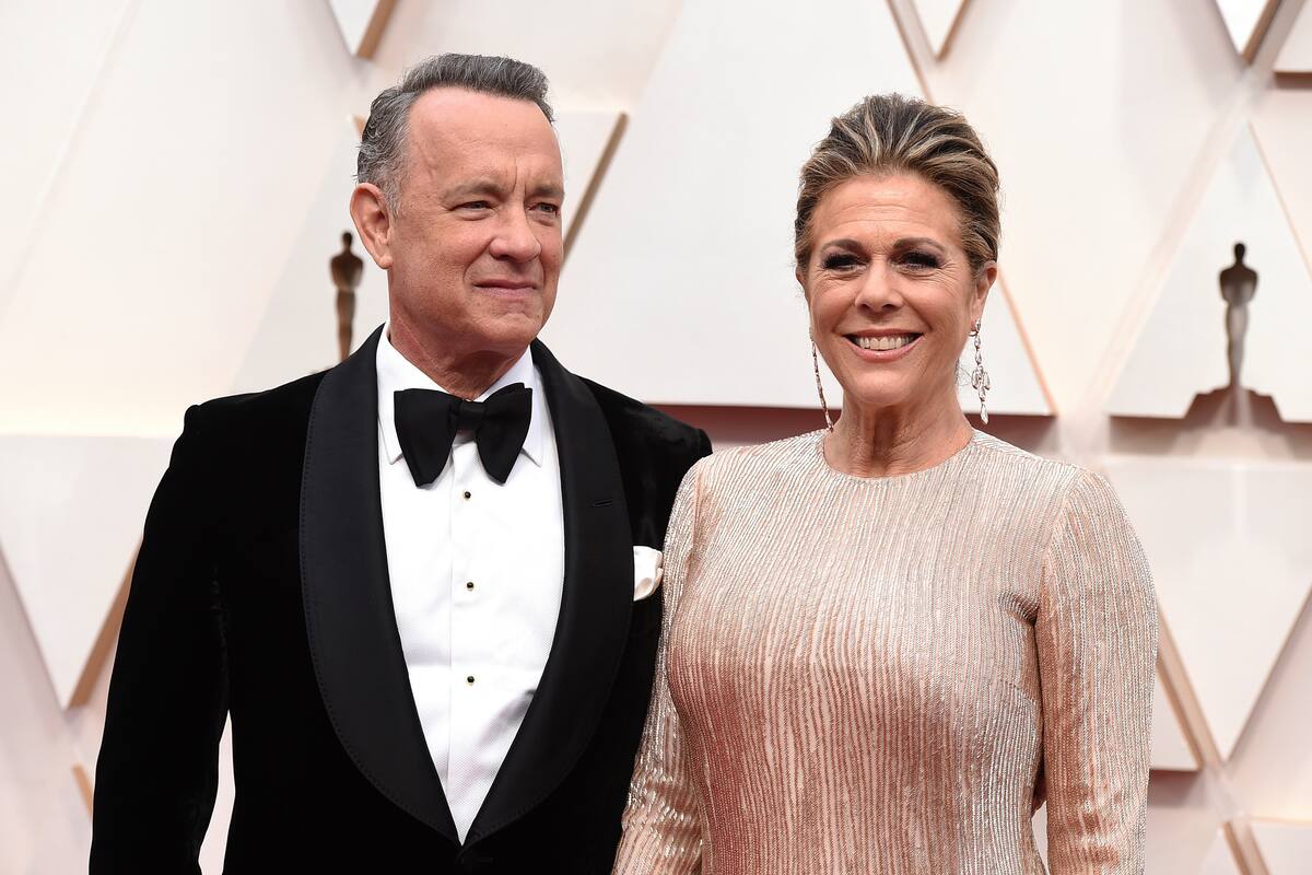 Periodista australiano que habló con Rita Wilson, esposa de Tom Hanks, tiene virus