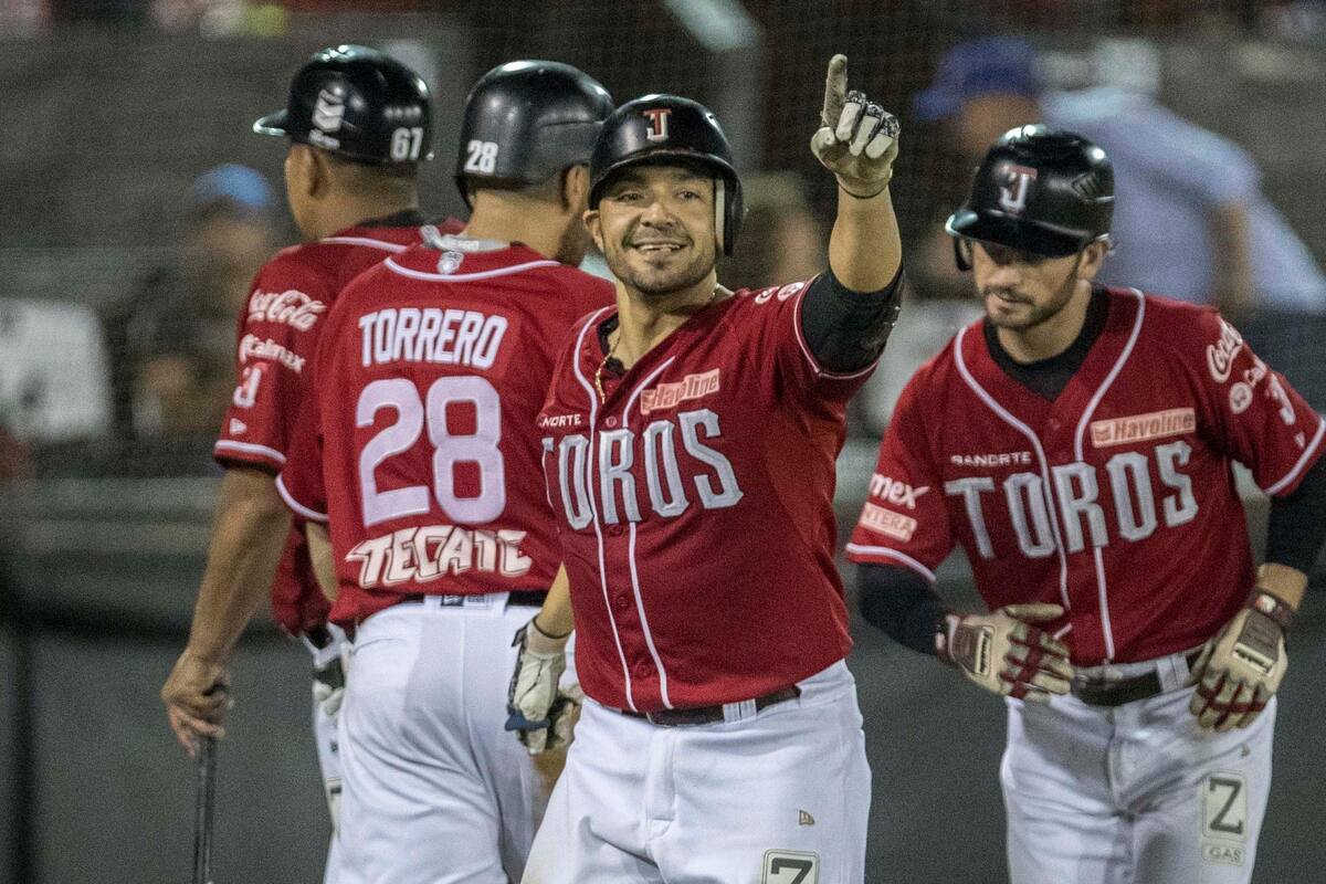 Gana Toros duelo de cuadrangulares y reclama serie