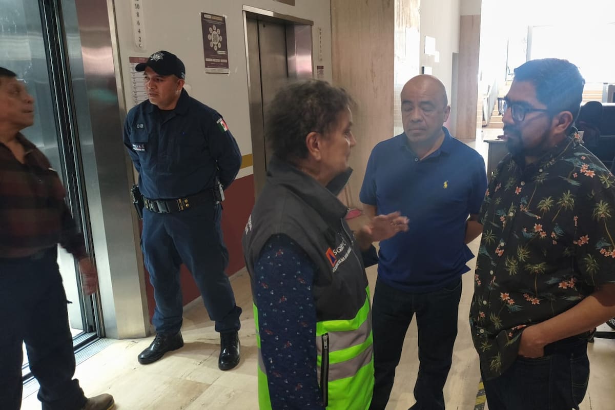 Cae elevador en tribunal de la CDMX y seis personas resultan lesionadas