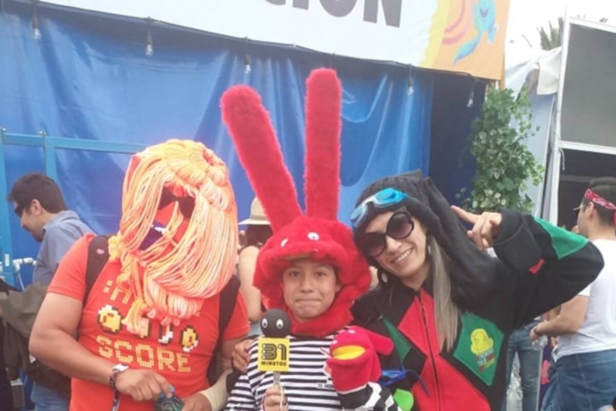 Gozan familias el Vive Latino sin miedo al coronavirus