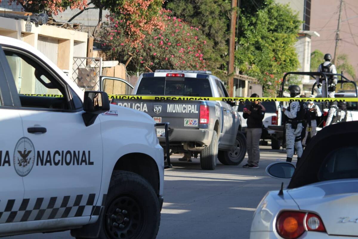Ejecutan a hombre joven en Los Pinos