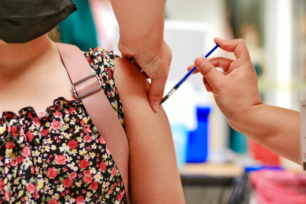 La Secretaría de Salud del Estado destacó la importancia de derribar los mitos alrededor de la vacuna contra el VPH.