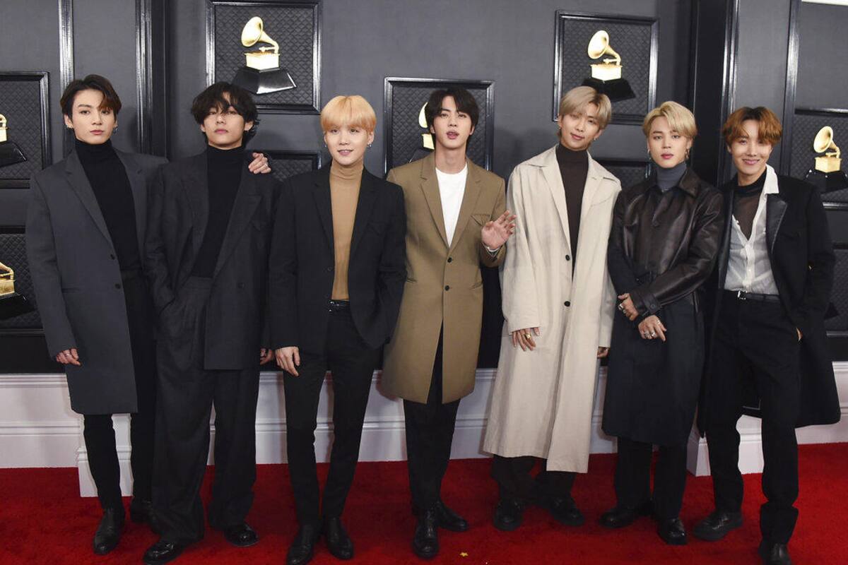 BTS pierde en los Grammy ante Ariana Grande y Lady Gaga; fans acusan xenofobia