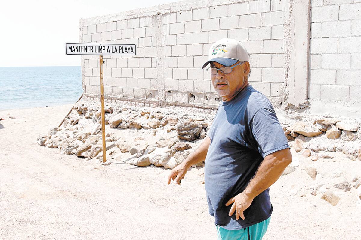Unidos conservan la belleza de la Playa El Colorado
