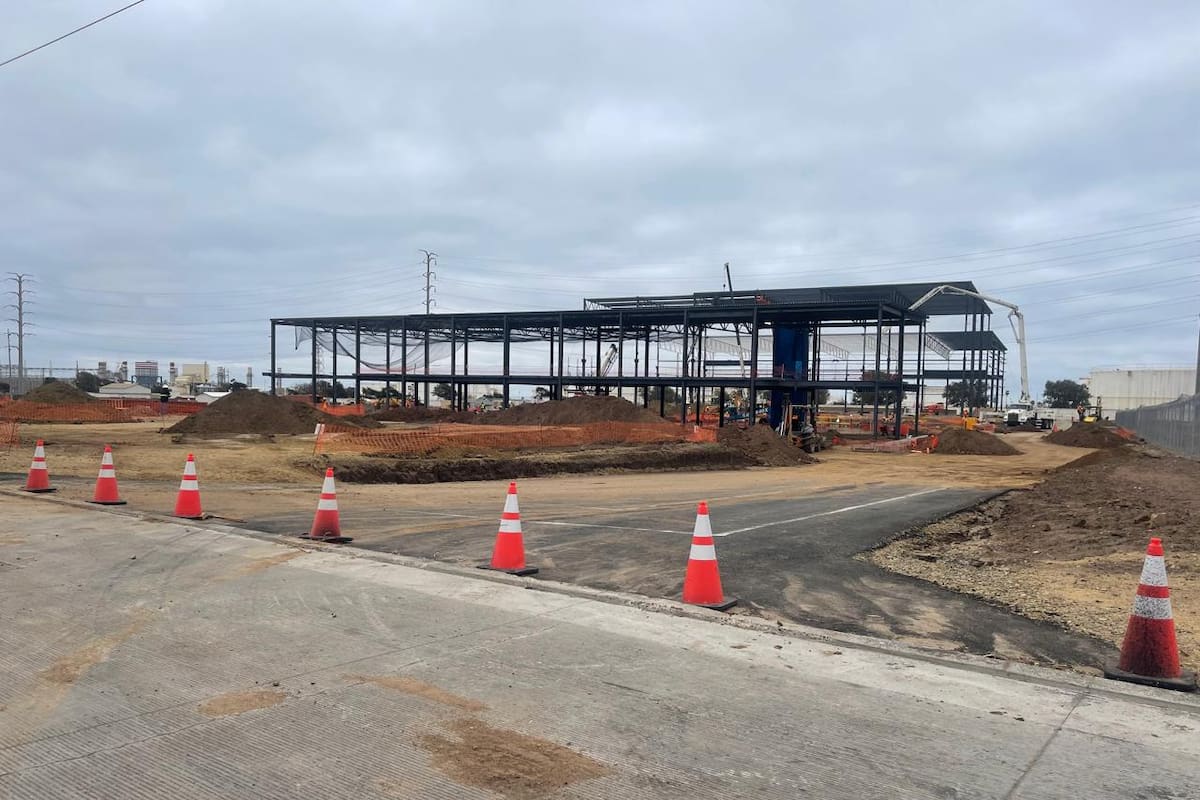 Prolongación de aranceles afectaría a las inversiones en construcción: CCE