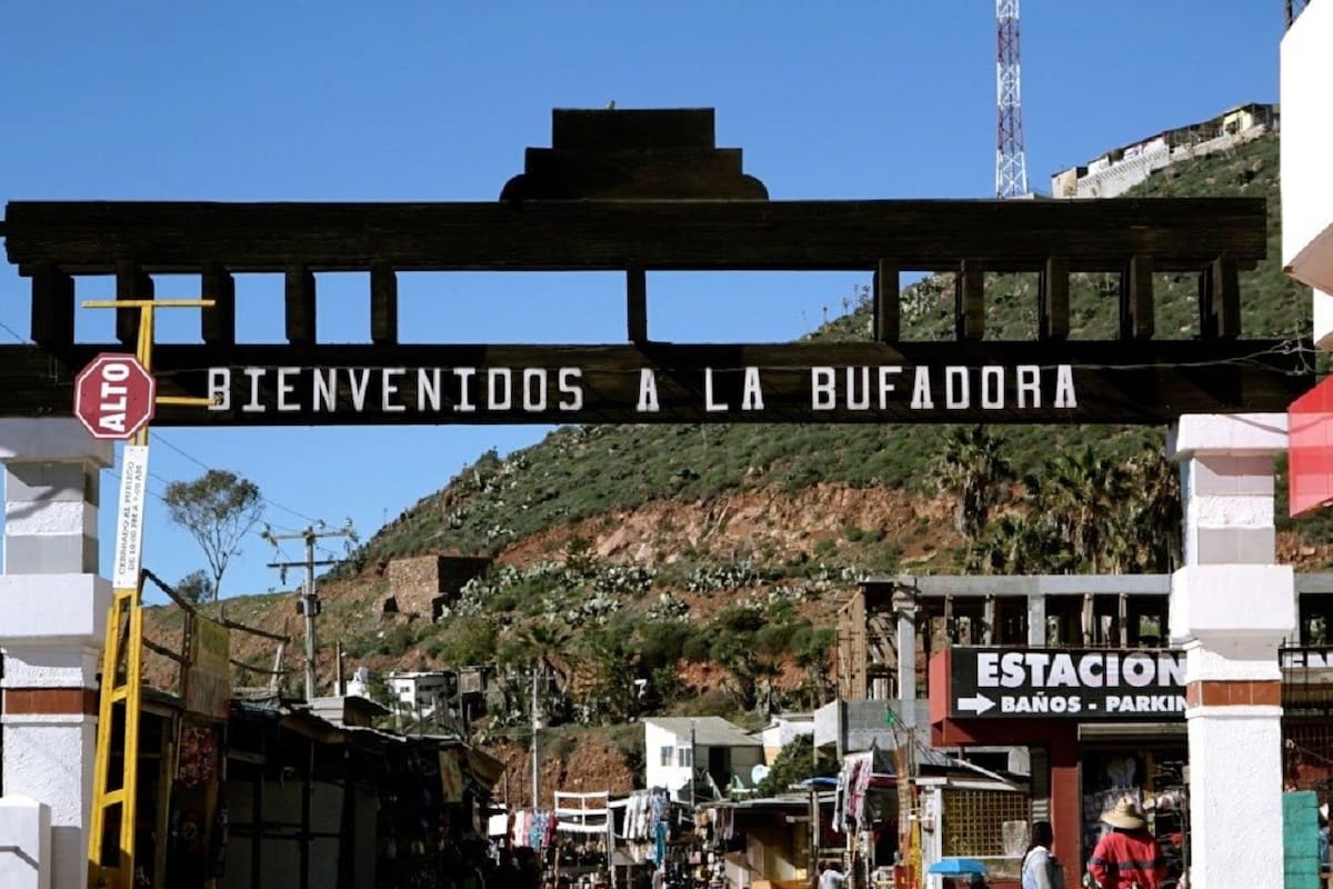 Denuncian estafas a turistas en La Bufadora