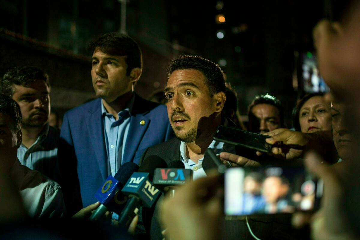 Acusan violación de Maduro en detención por alzamiento