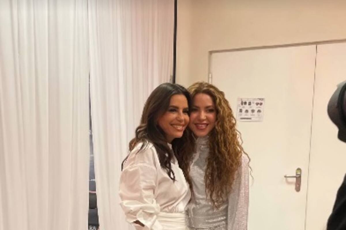 Eva Longoria disfruta el concierto de Shakira mientras promociona su nueva película