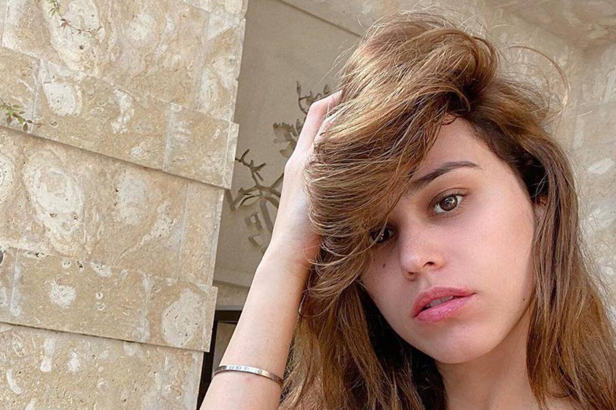 Yanet García “calienta” a sus fans en la alberca con diminuto bikini