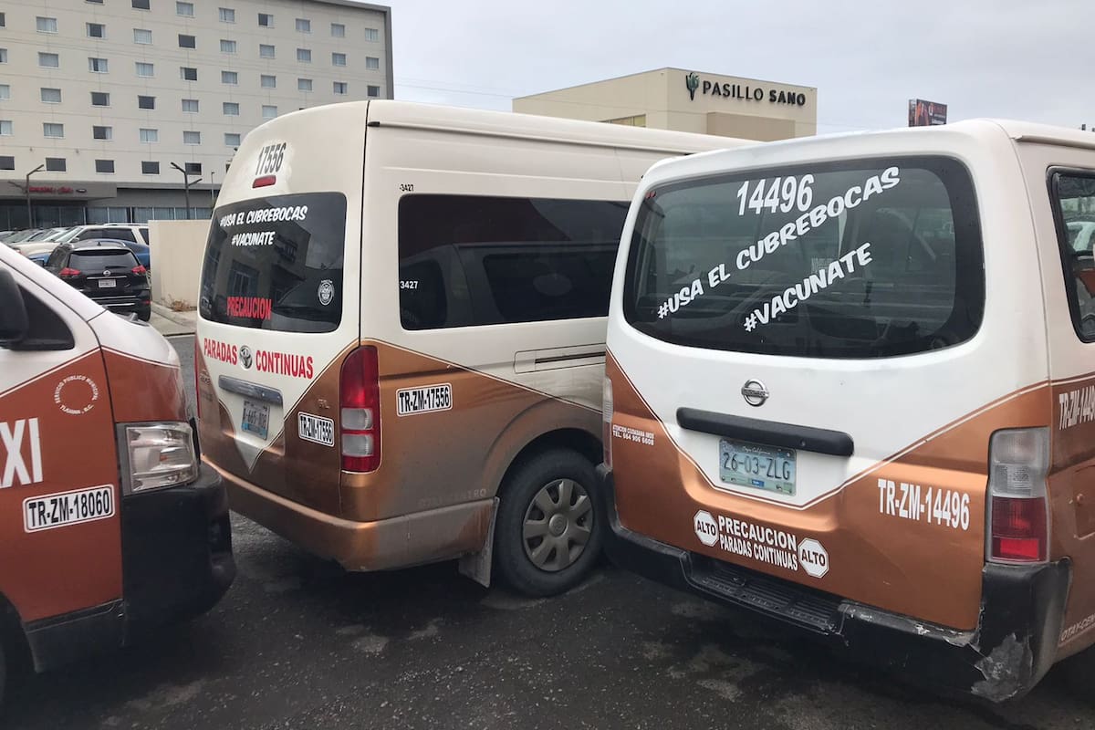 Transportistas inician difusión de uso de cubrebocas
