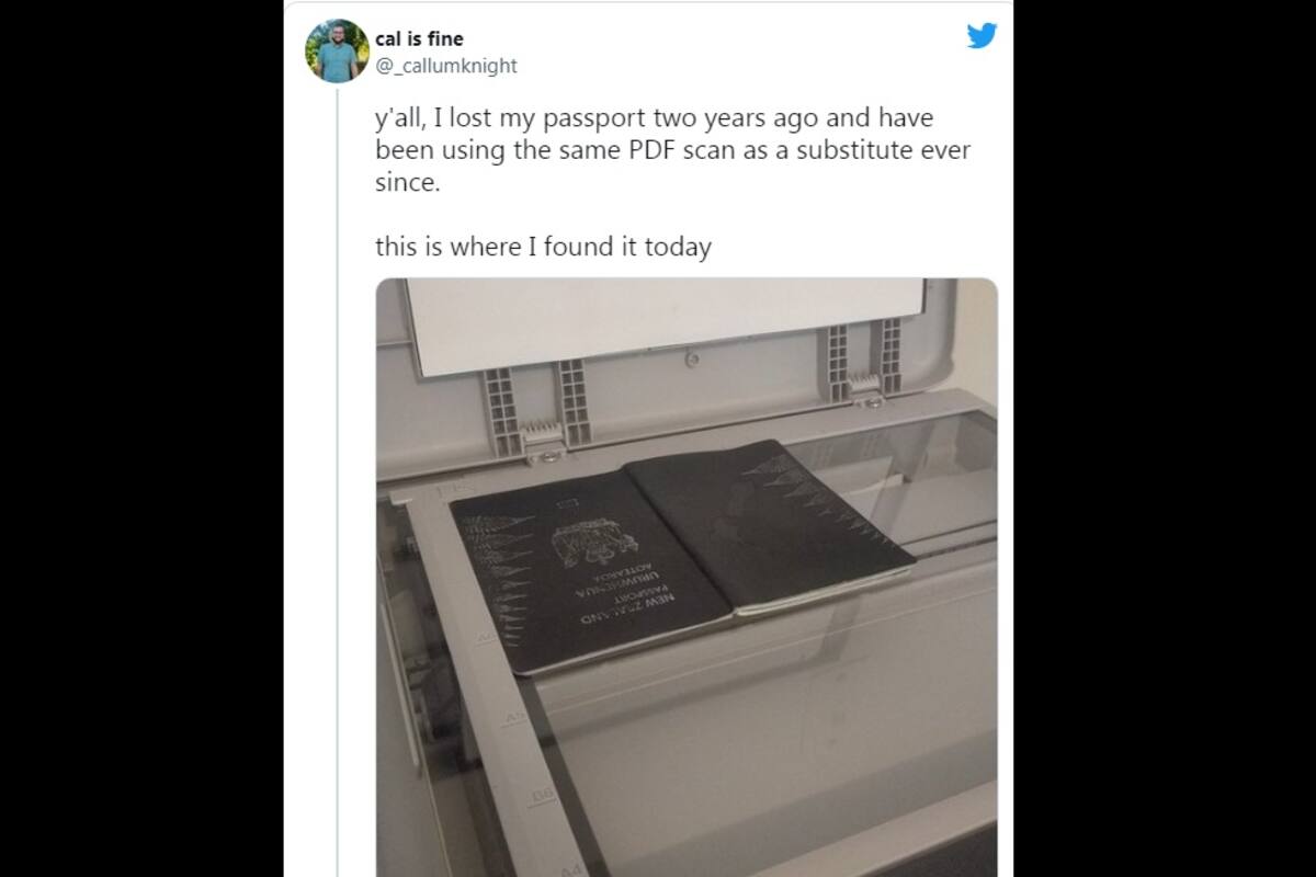 Encuentra su pasaporte en un escáner dos años después de perderlo