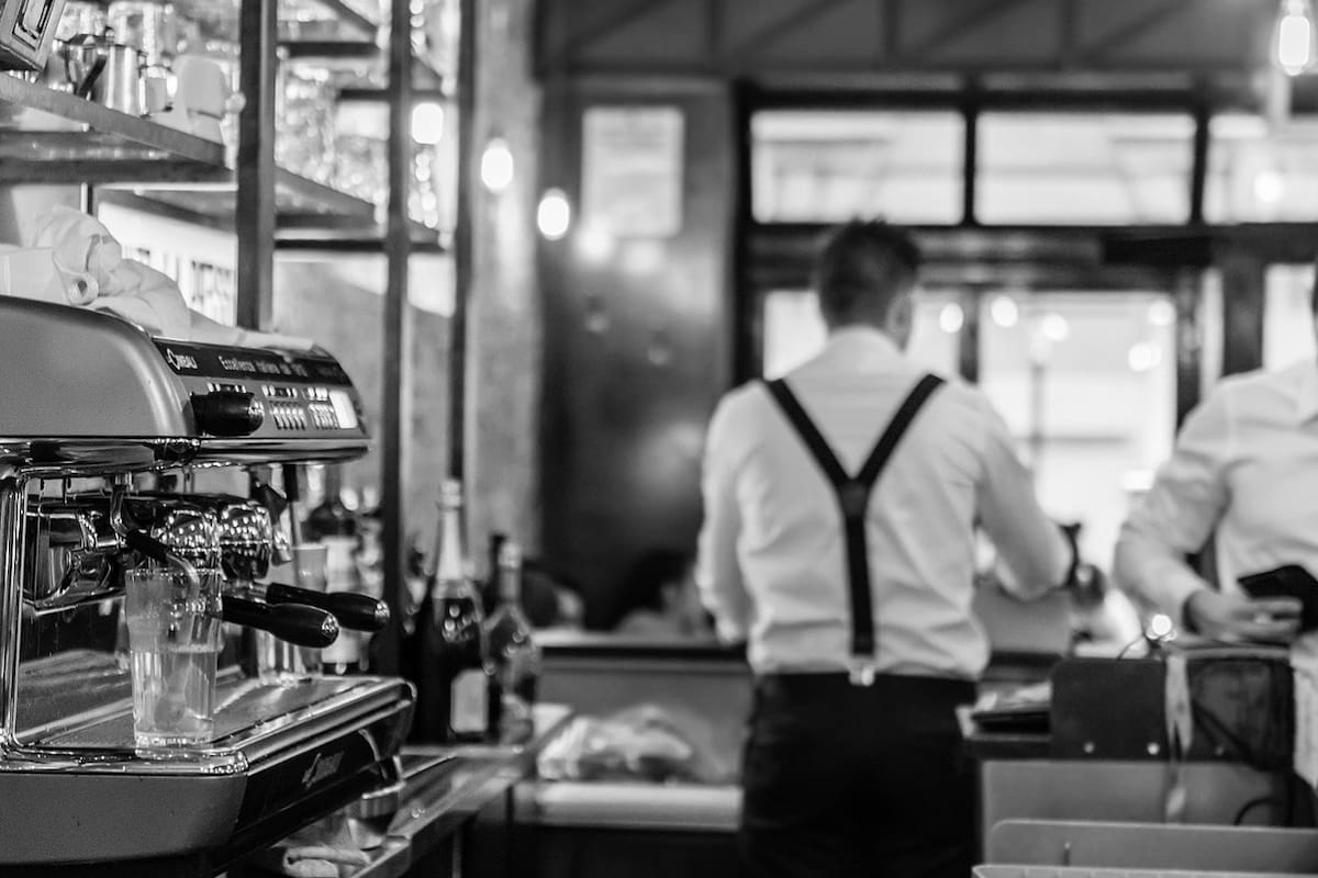 Multarán a empresas que incumplan ‘ley silla’