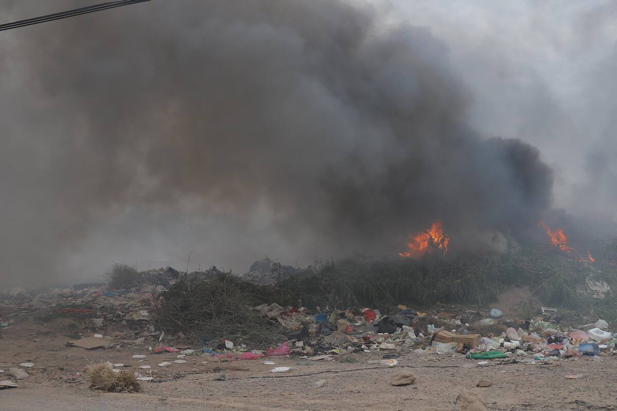 Están hartos de quemas de basura en Real del Cardo
