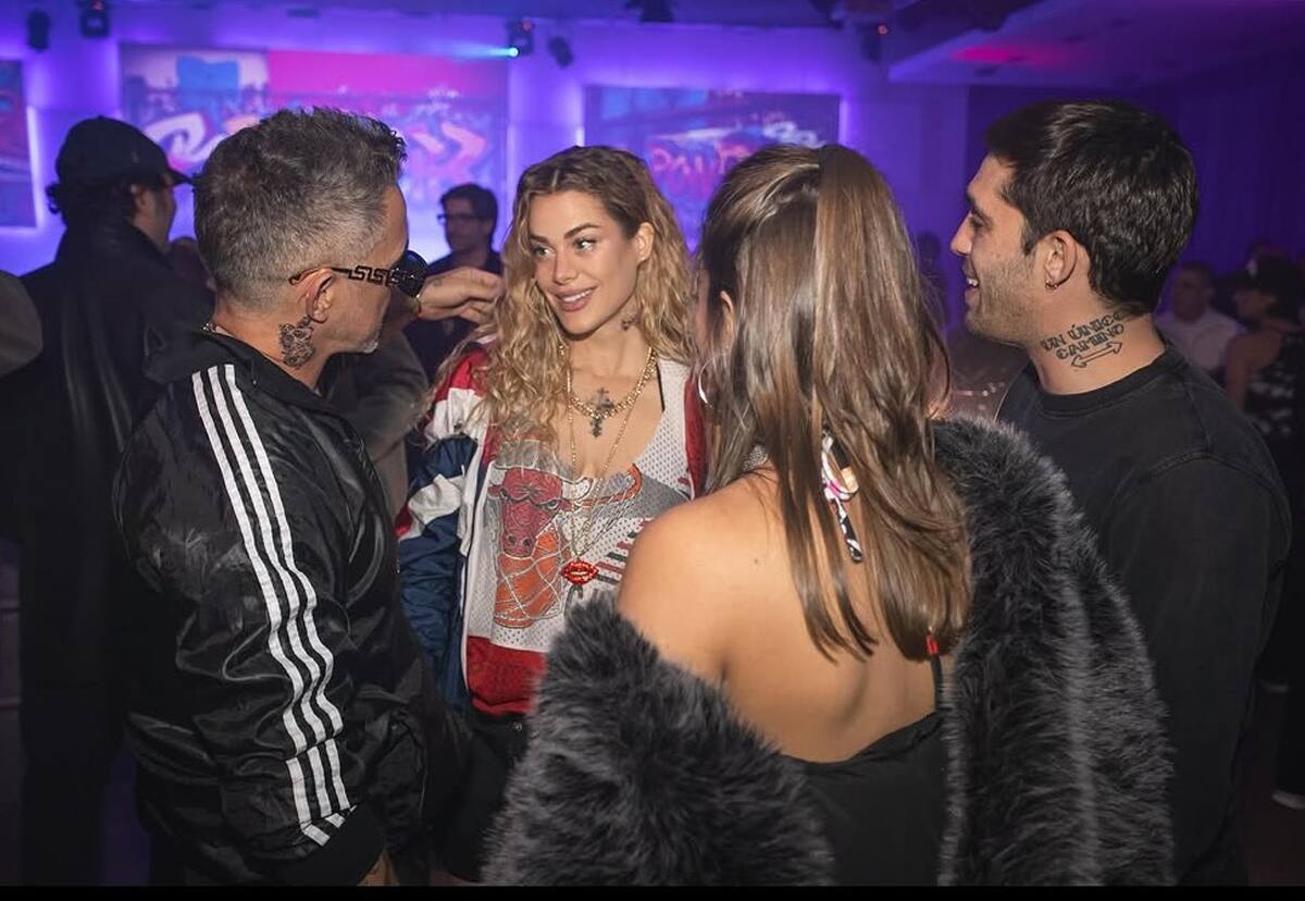 Candela Márquez también compartió algunos momentos de la velada junto a Alejandro Sanz.