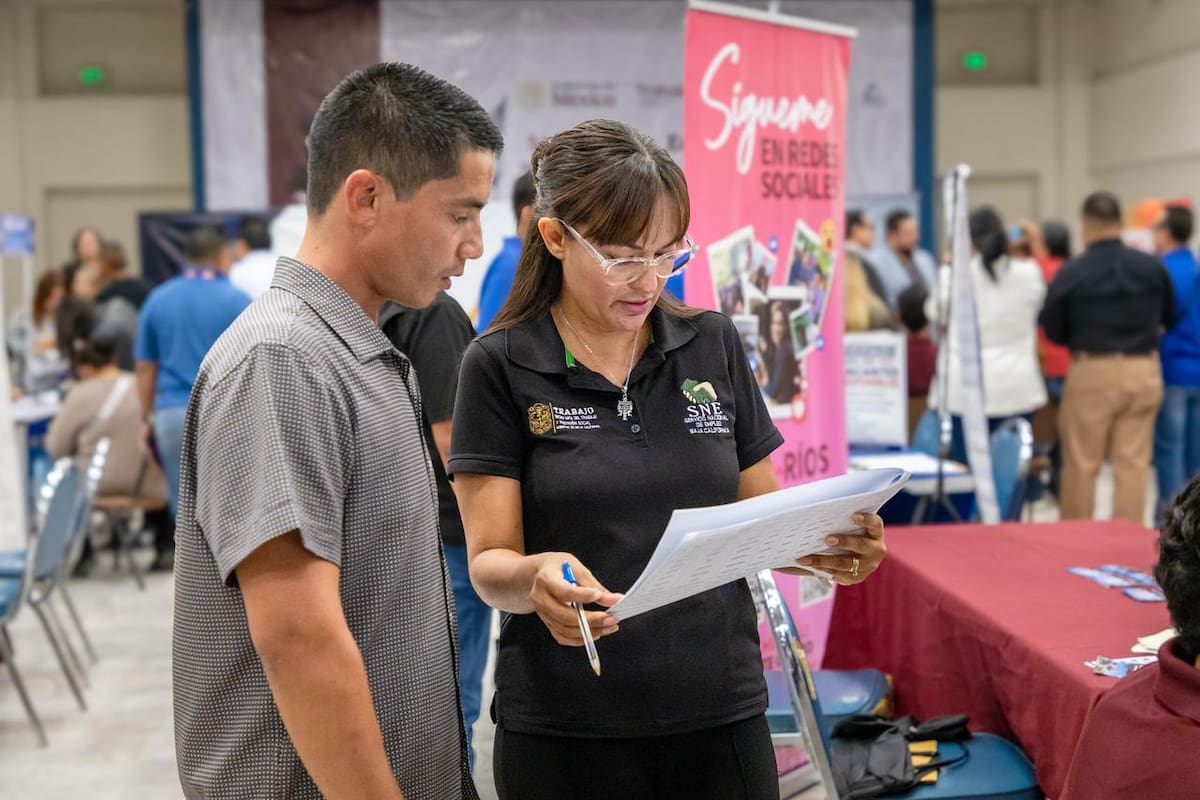 Más de mil vacantes se ofertan en Feria del Empleo de Mexicali; participan 33 empresas