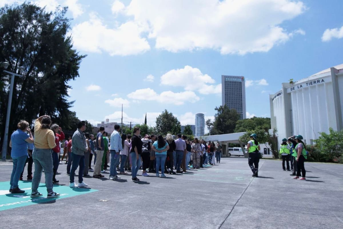 Fallece adulto mayor en Guadalajara durante simulacro nacional