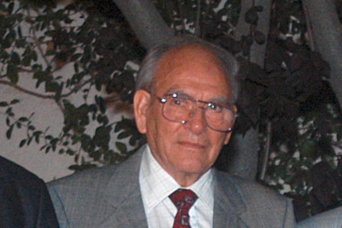 Fallece Óscar Baylón, último gobernador del PRI en el Estado