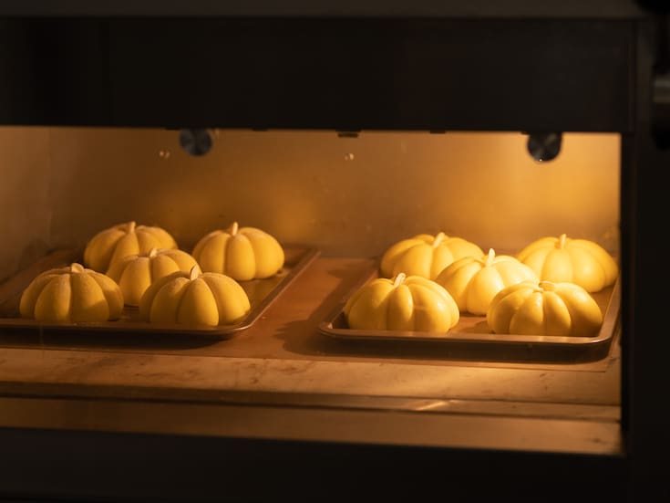 Cómo limpiar el vidrio del horno sin dañarlo, según especialistas