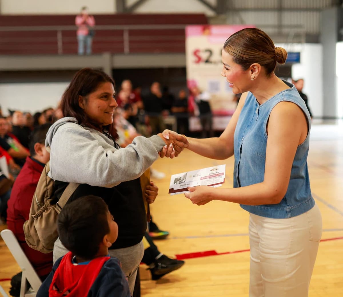 El Gobierno de Baja California anunció que los resultados de JOBEC se publicarán el 26 de octubre, ese mismo día iniciará el registro a la Beca Rita Cetina, disponible hasta el 6 de noviembre para familias con alumnos de primaria y secundaria públicas. Foto: Cortesía