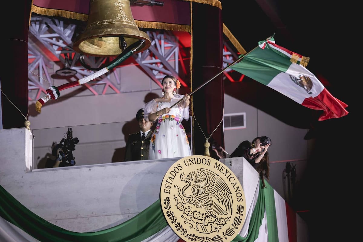 Celebran el grito de Independencia miles de mexicalenses