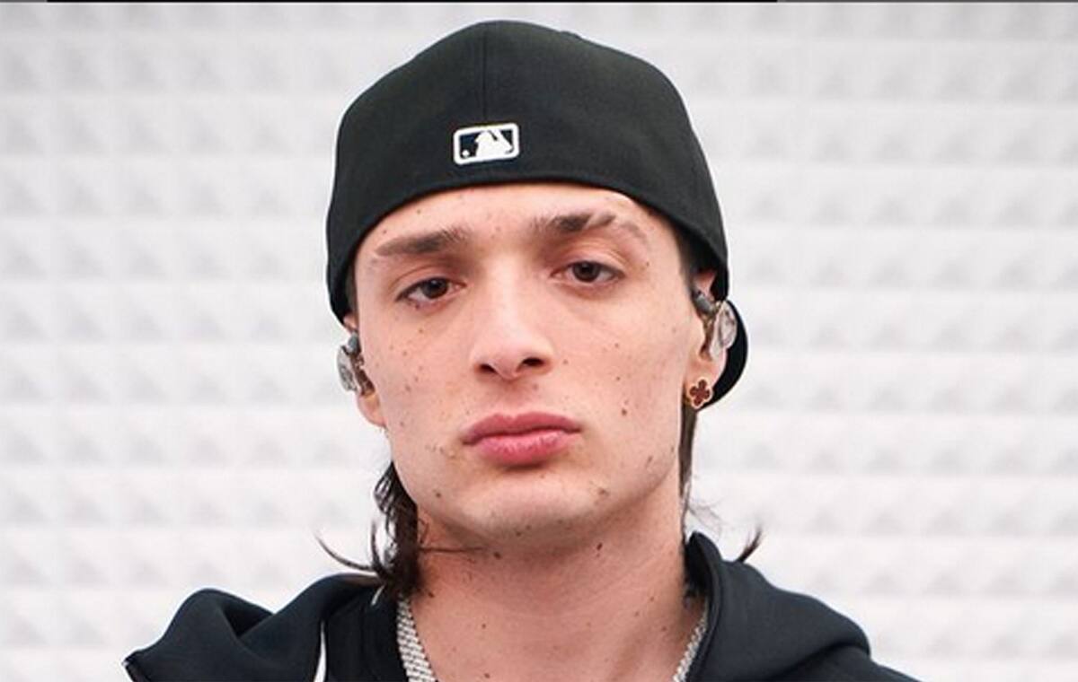 Peso Pluma ha sido protagonista de titulares en 2024 debido a su vida amorosa.