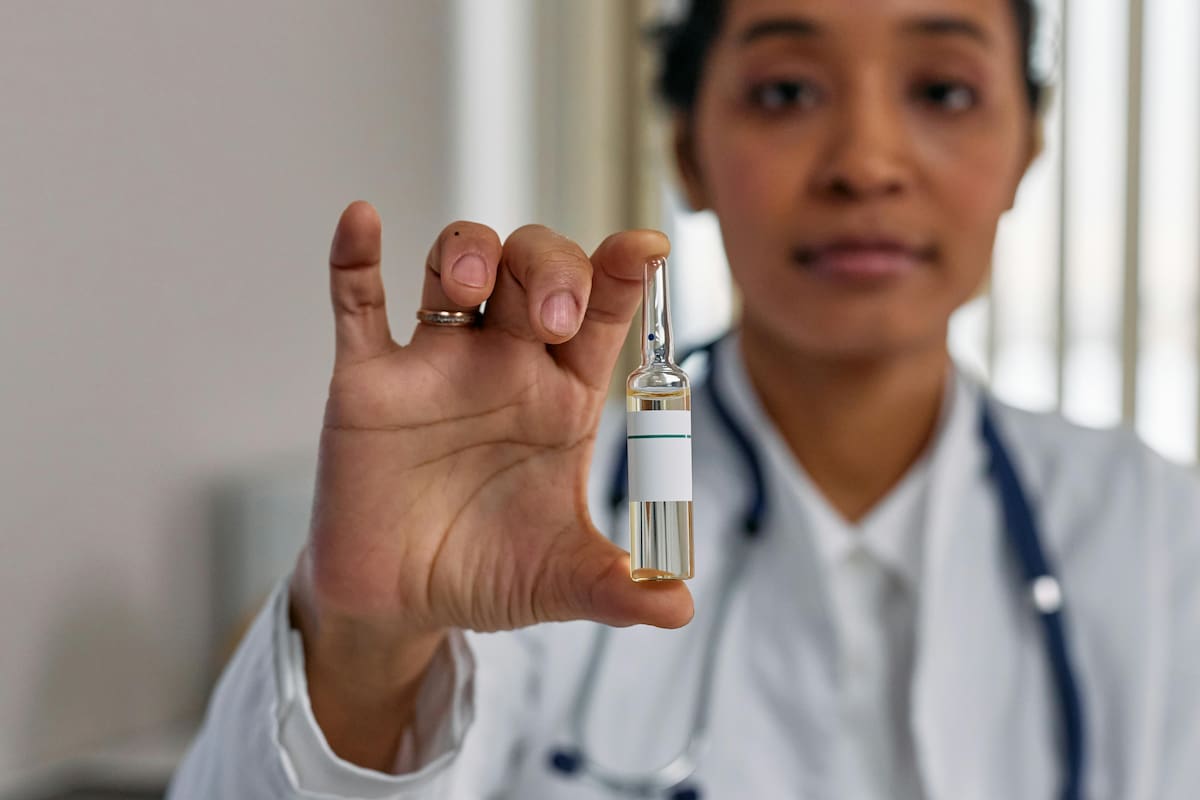 La FDA da luz verde a un nuevo tratamiento contra el cáncer de mama avanzado que permite tratar a pacientes que ya no responden a tratamientos hormonales y ofrece una nueva opción para frenar la progresión de la enfermedad