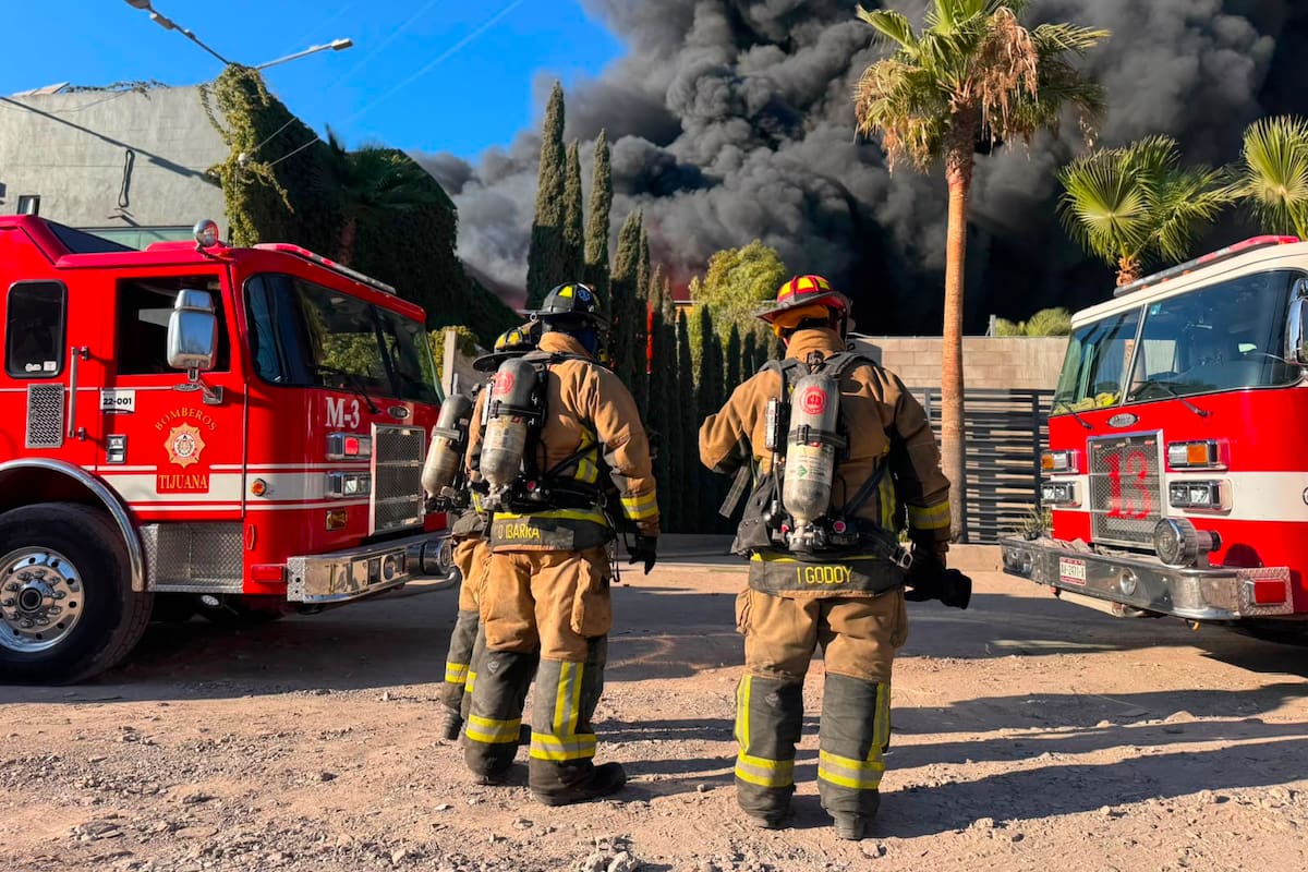 Incendio en recicladora impulsa medidas preventivas entre comerciantes de Ejido Matamoros